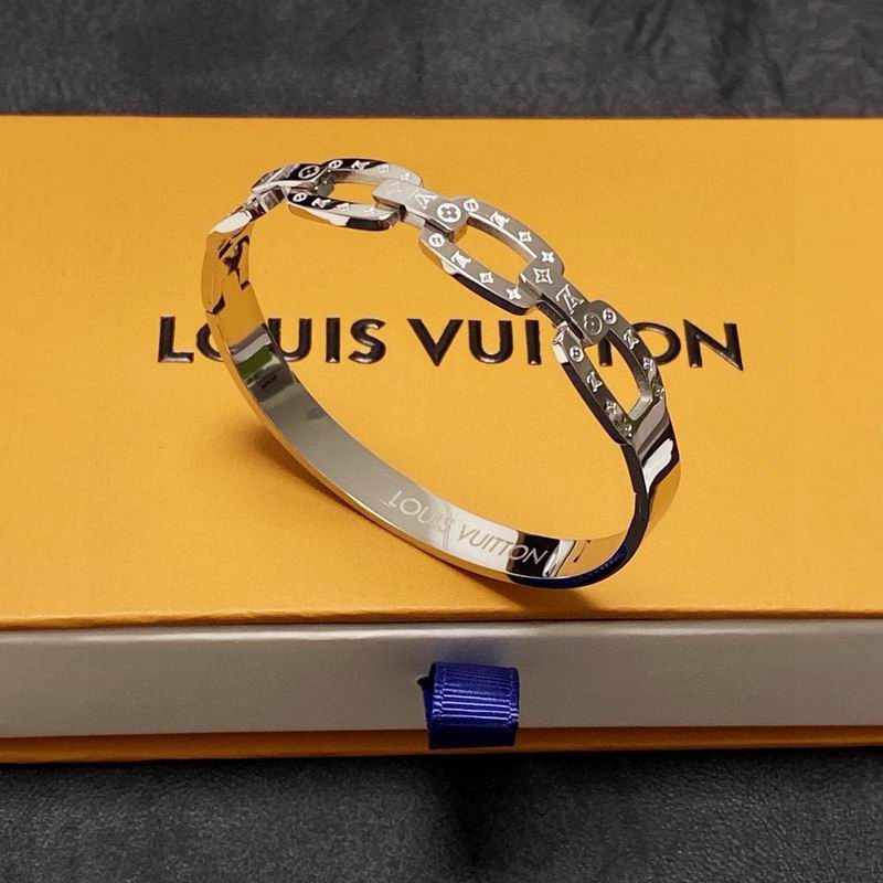 LV Bracelet 07yxs19